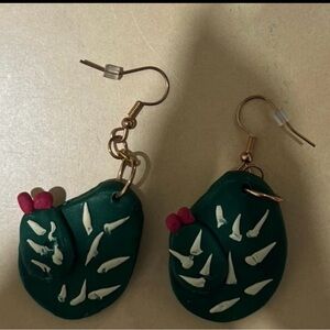 Cute earring handmade